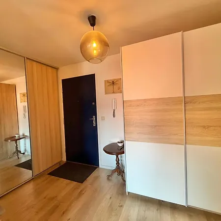 1br With Sunny Balcony Apartment Oslo